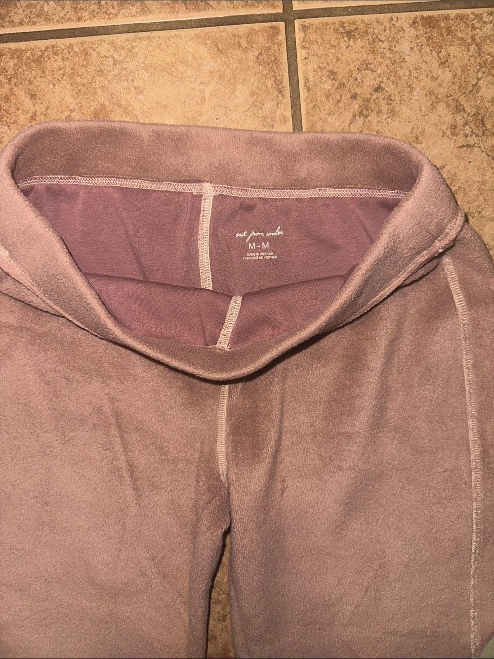 NWOT’s Out From Under UO Flare Fleece Pants M - Picture 2 of 3